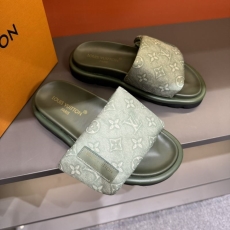 Louis Vuitton Slippers